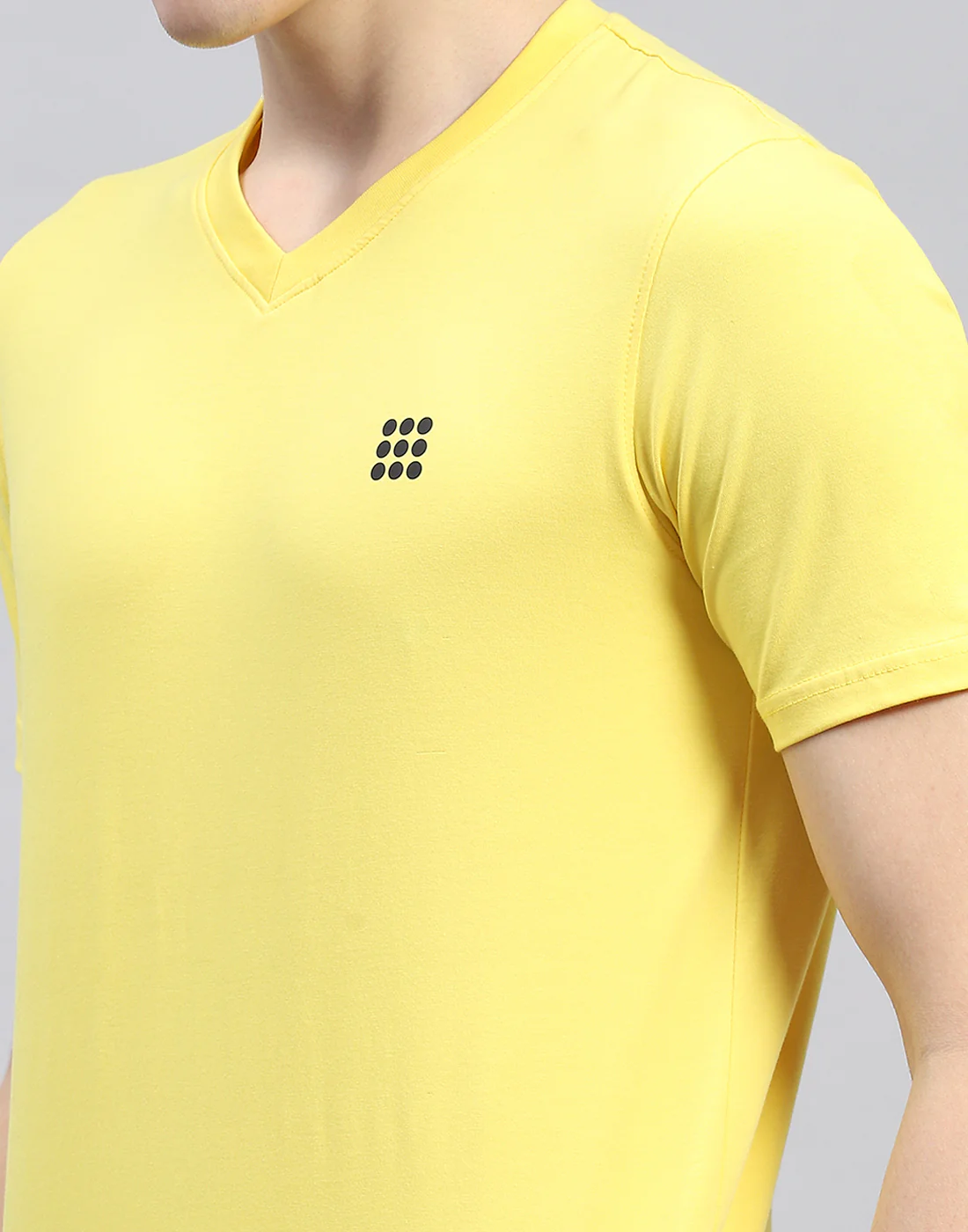 Rock.it Men Yellow Solid V Neck Half Sleeve T-Shirt - Image 6