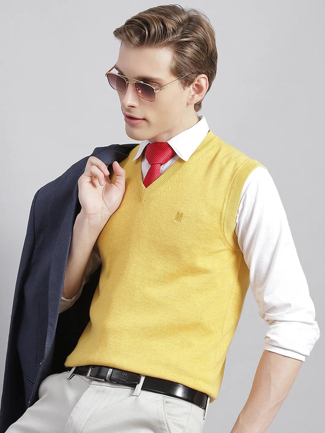 Men Yellow Solid V Neck Sleeveless Sweaters/Pullovers - Image 2