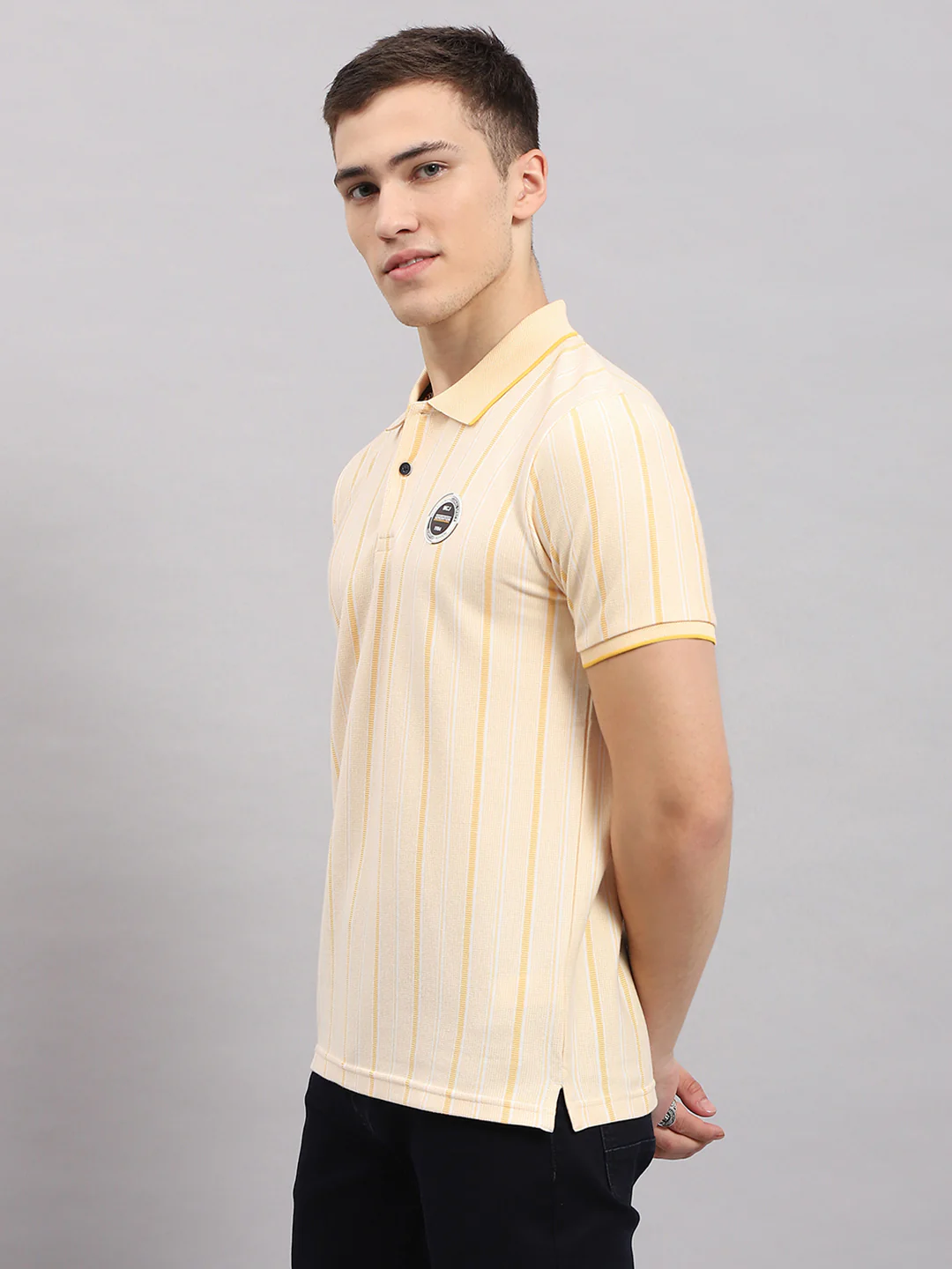 Men Yellow Stripe Collar Half Sleeve T-Shirt - Image 3
