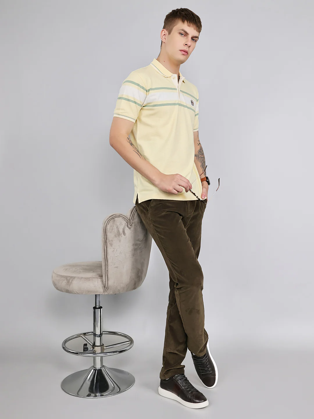 Men Yellow Stripe Collar Half Sleeve T-Shirt - Image 7