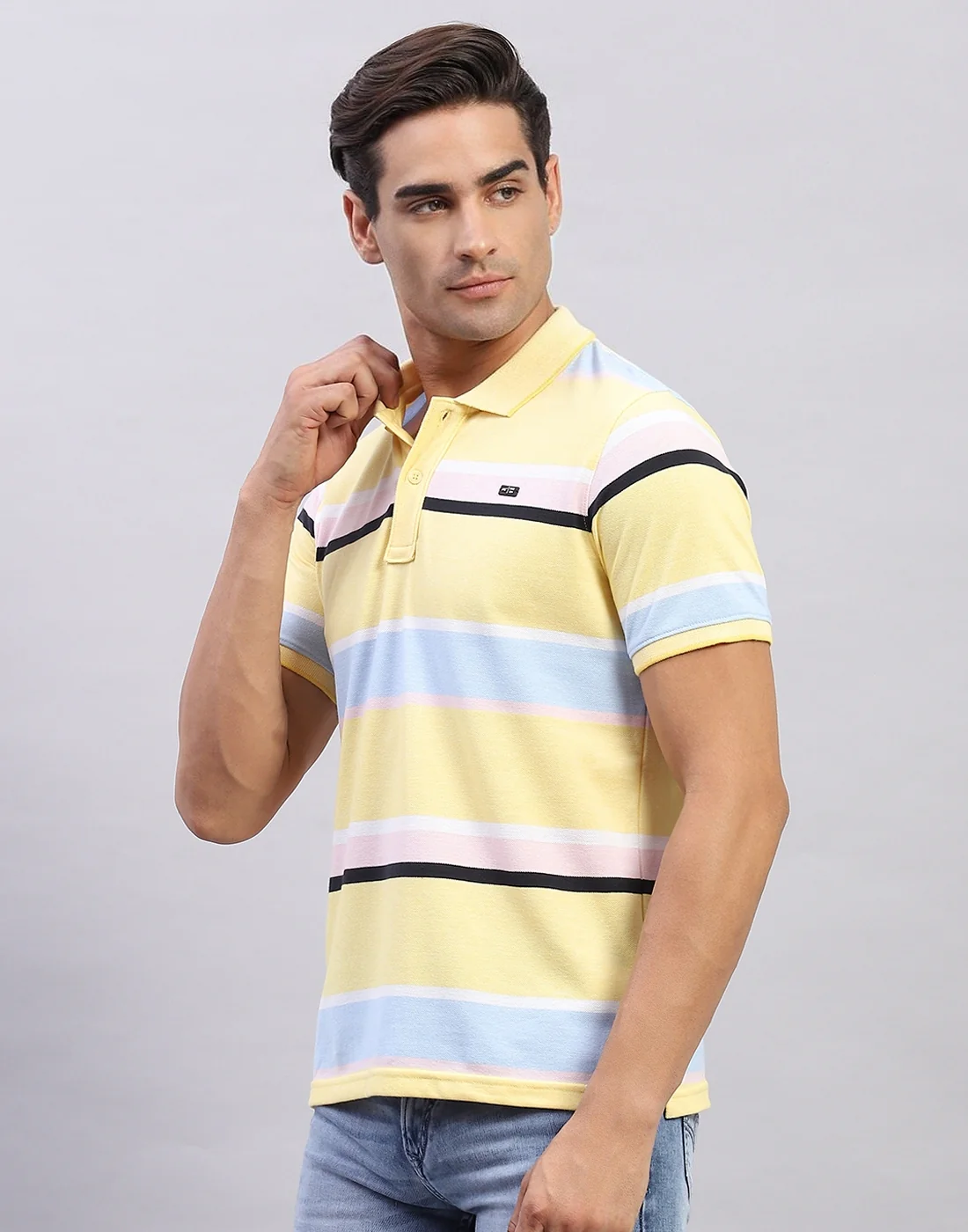 Men Yellow Stripe Polo Collar Half Sleeve T-Shirt - Image 3