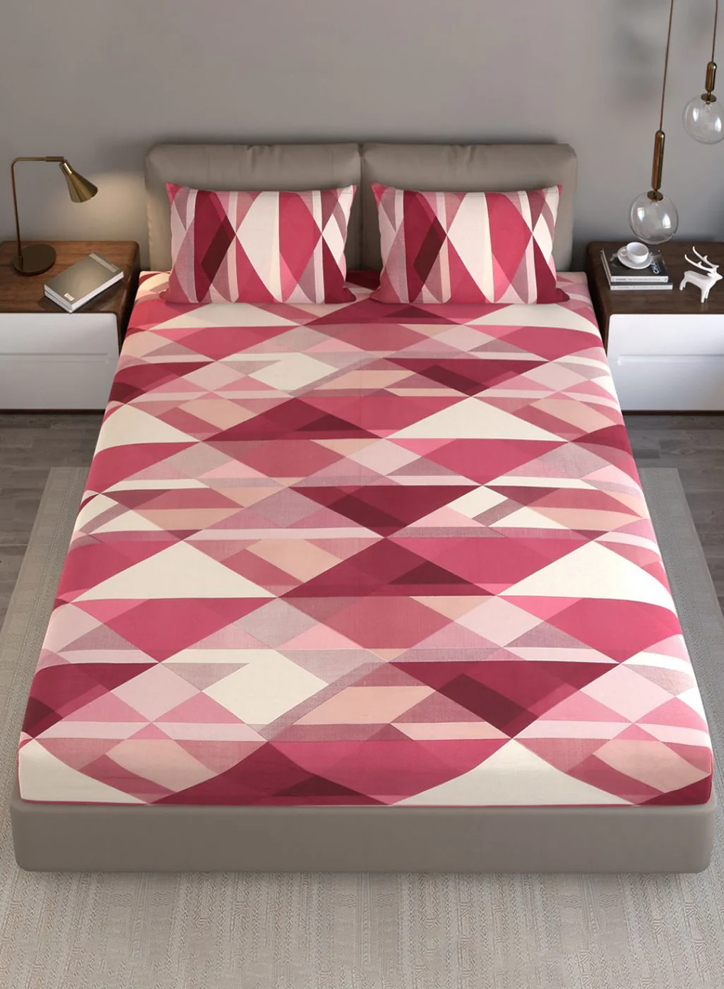 140TC Pure Cotton Queen Bedsheet with 2 Pillow Covers - Image 4