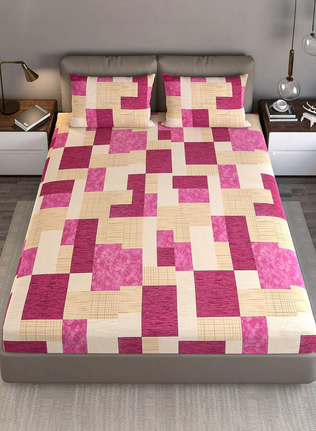 140TC Pure Cotton Queen Bedsheet with 2 Pillow Covers - Image 4