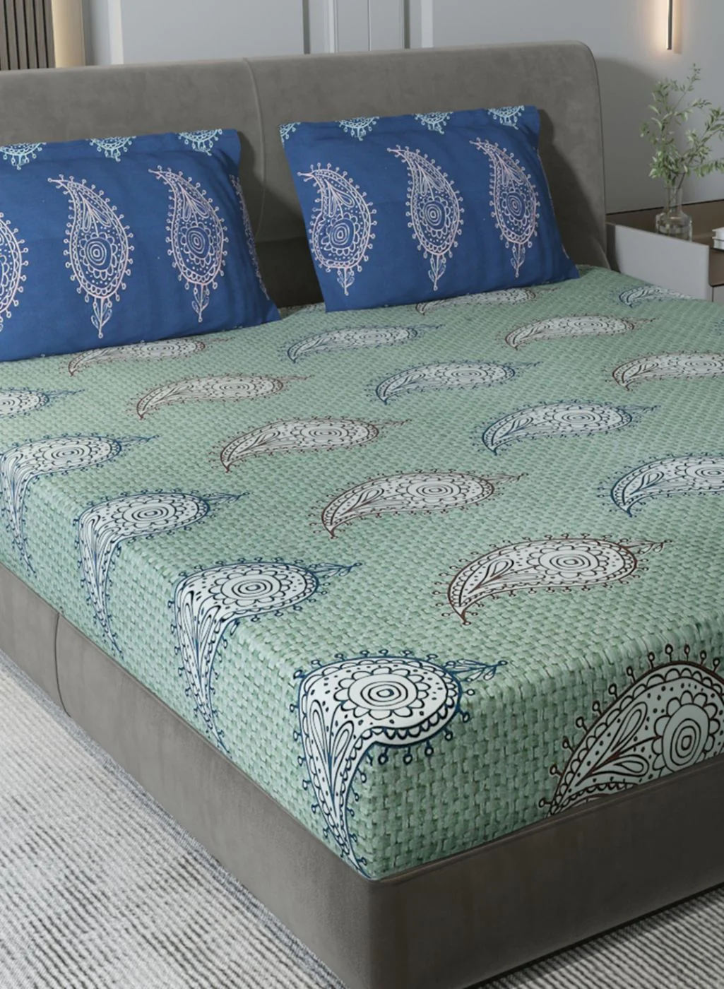 144TC Pure Cotton King Bedsheet with 2 Pillow Covers - Image 4