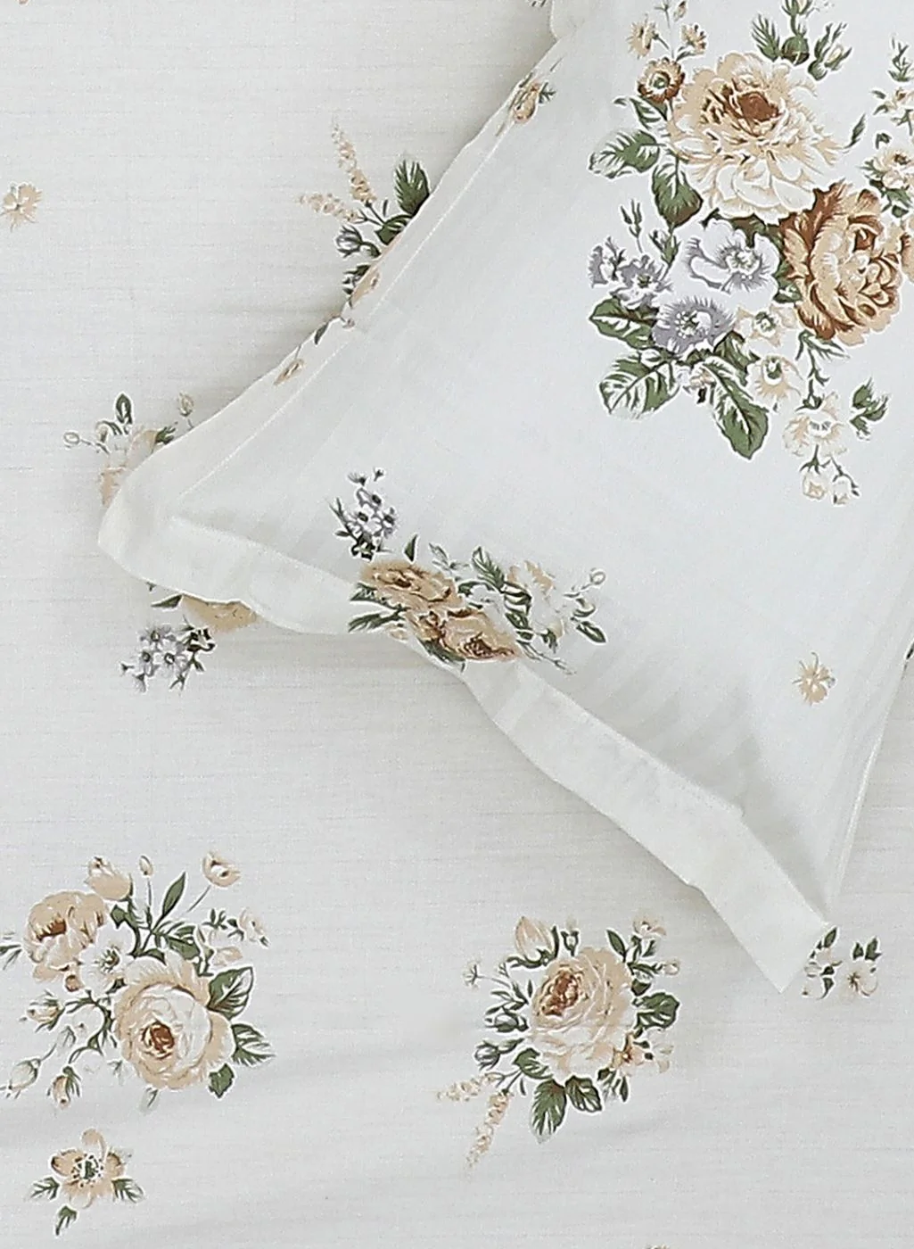 210TC Pure Cotton King Bedsheet with 2 Pillow Covers - Image 5