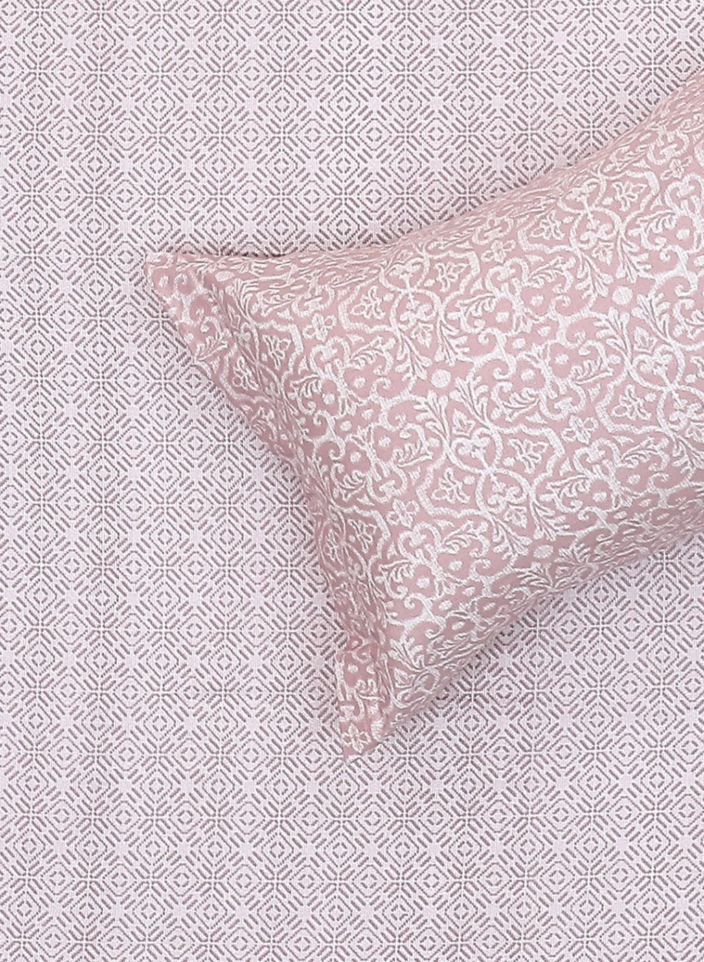210TC Pure Cotton Queen Bedsheet with 2 Pillow Covers - Image 5