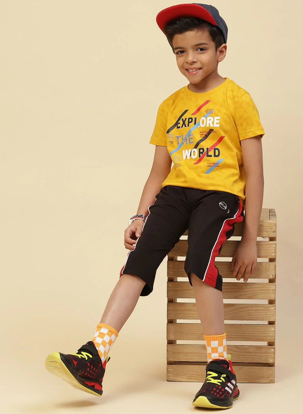 Boys Mustard Printed T-Shirt - Image 5