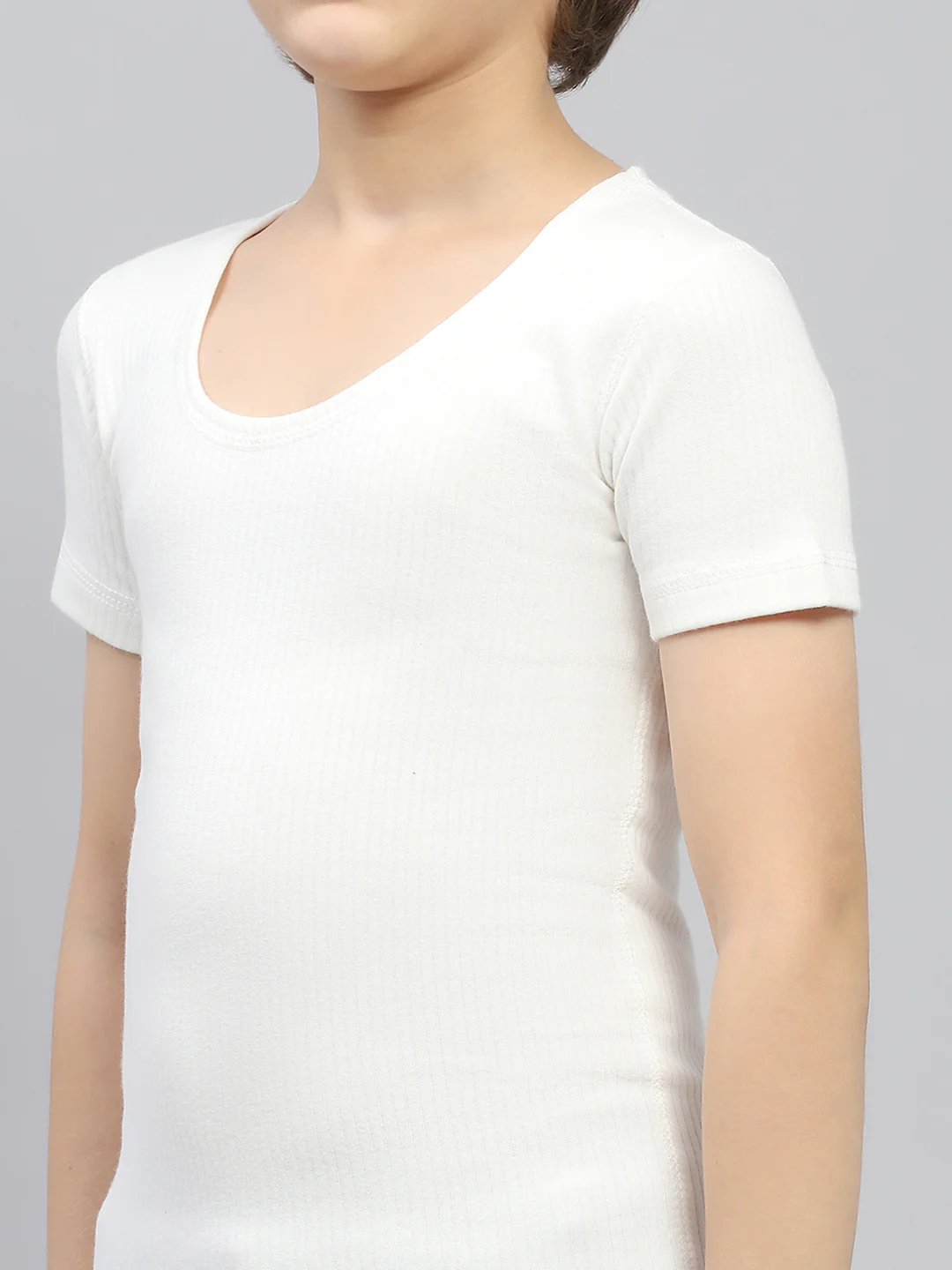 Boys Off White Solid Thermal Vest - Image 6