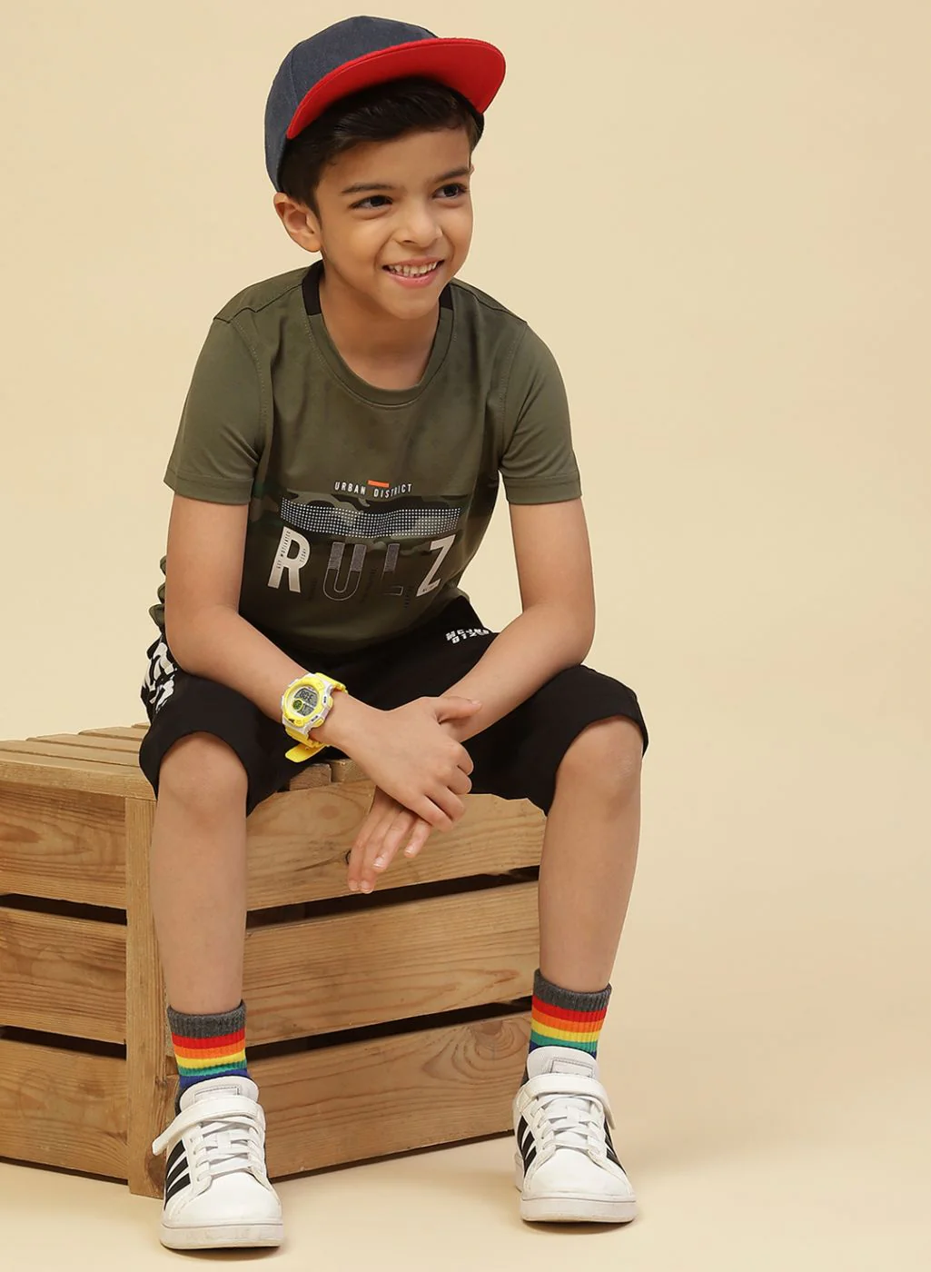 Boys Olive Printed T-Shirt - Image 5