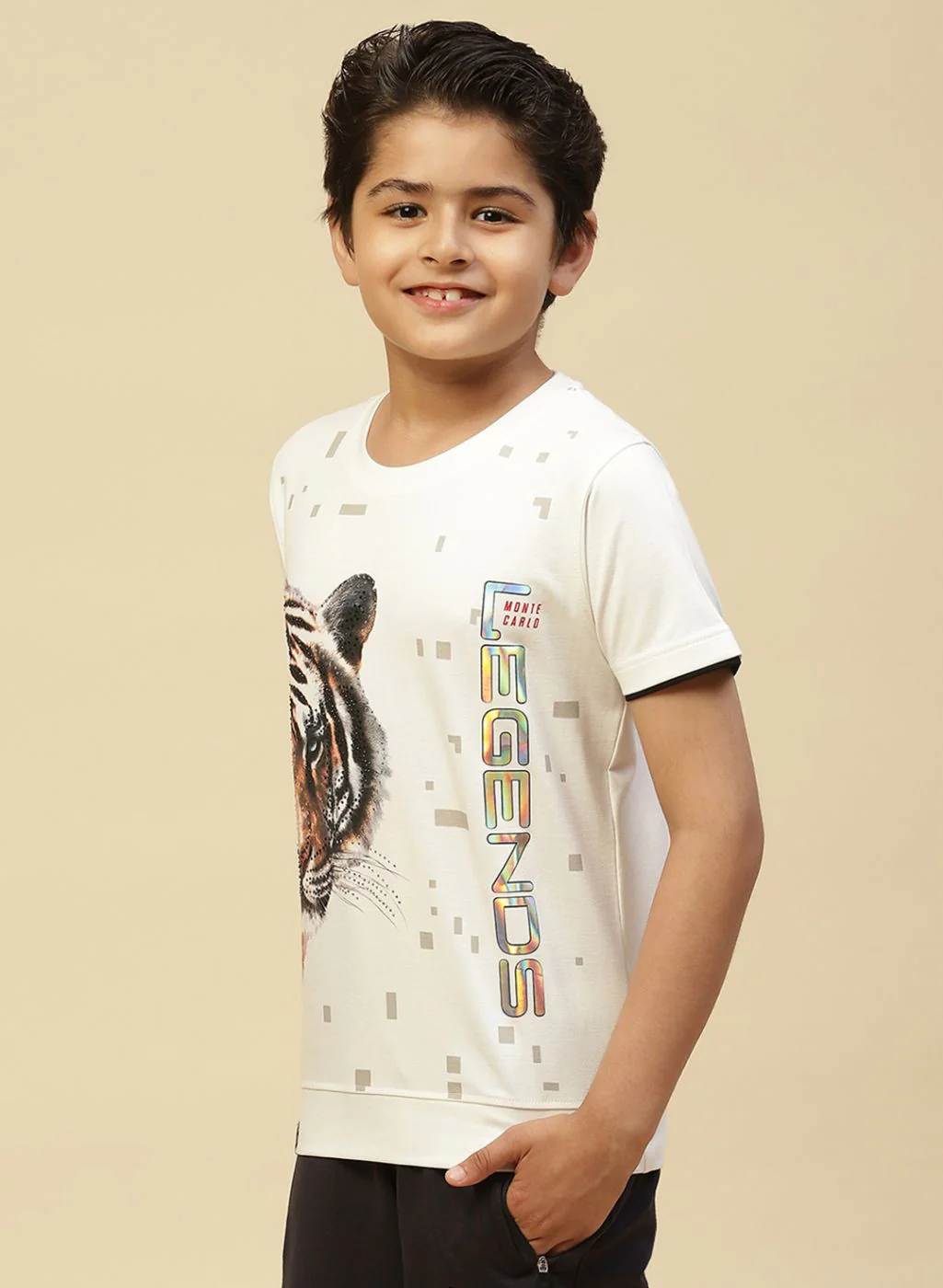 Boys White Printed T-Shirt - Image 3