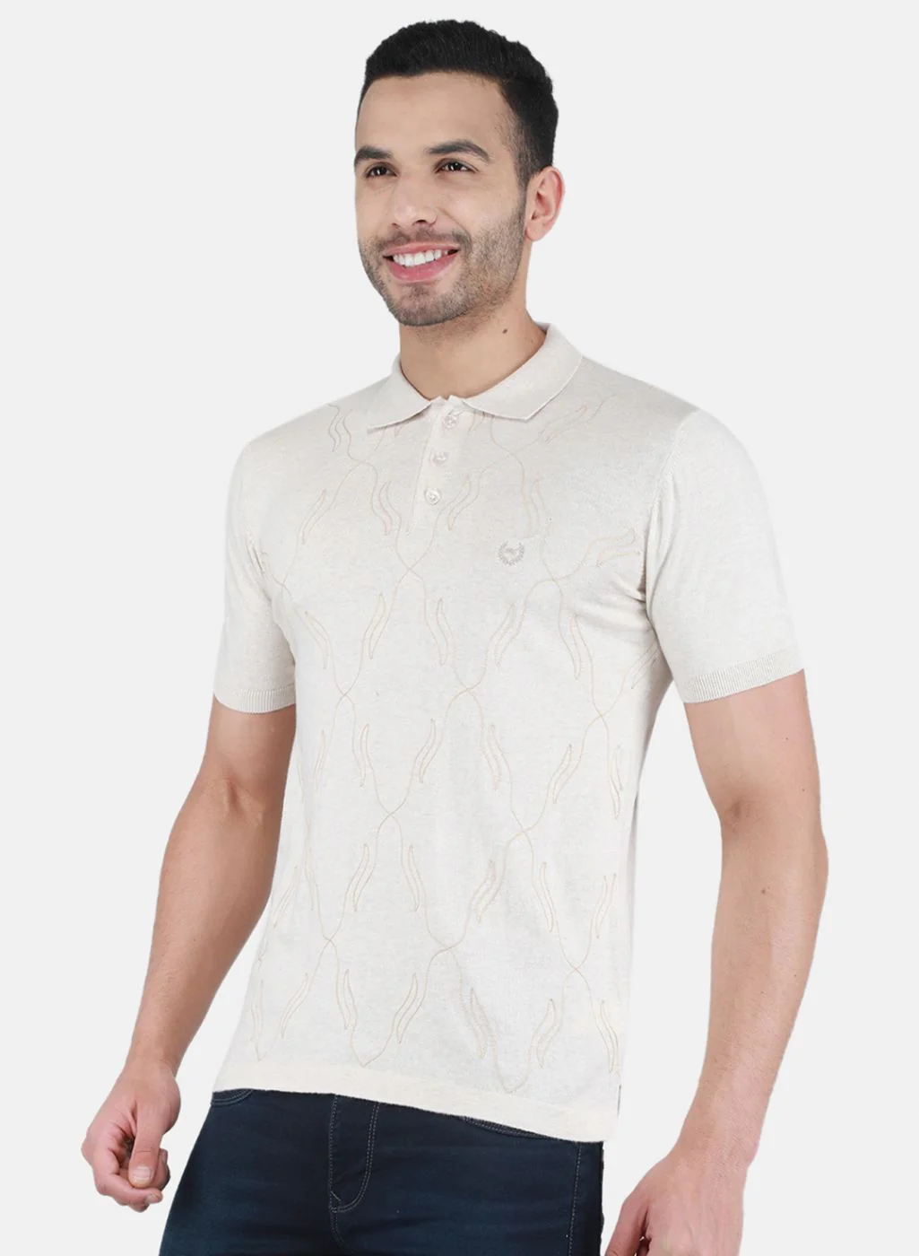 Men Beige Solid T-Shirt - Image 2