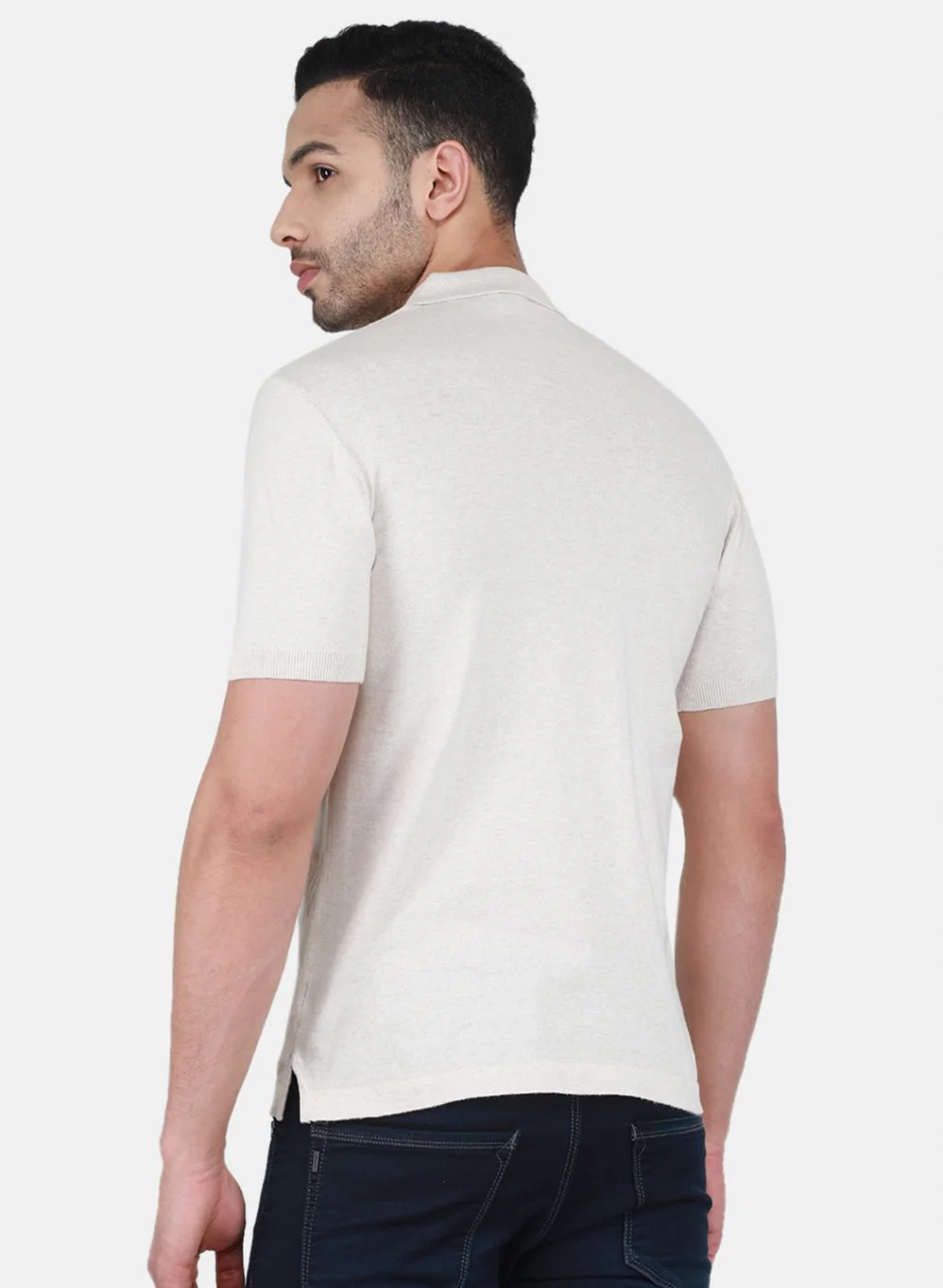 Men Beige Solid T-Shirt - Image 3