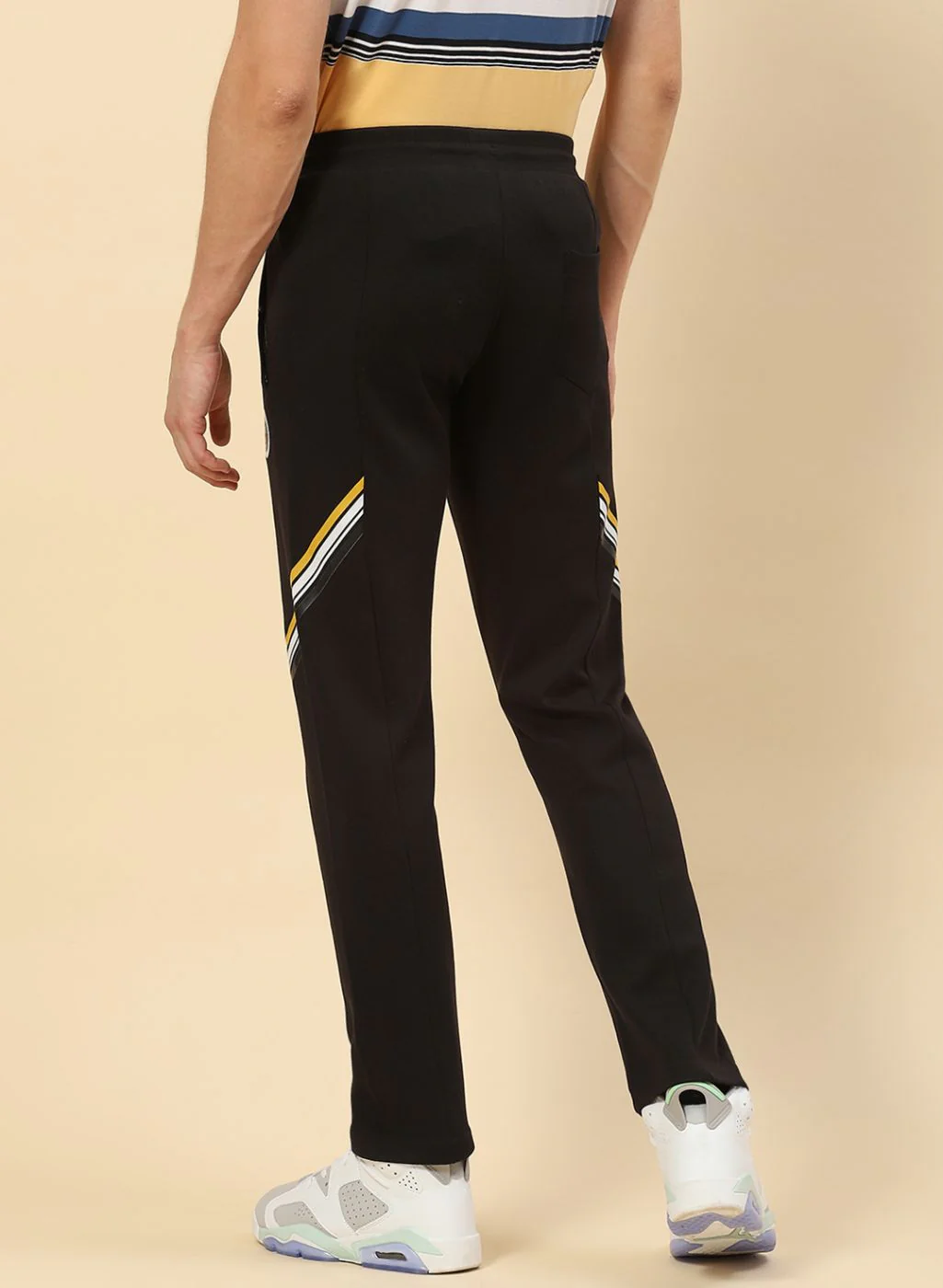 Men Black Regular Fit Lower - Image 5