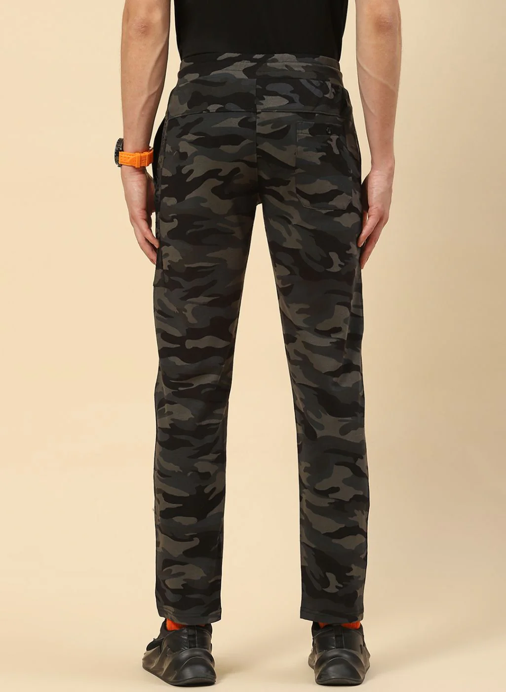 Men Black Regular Fit Lower - Image 5