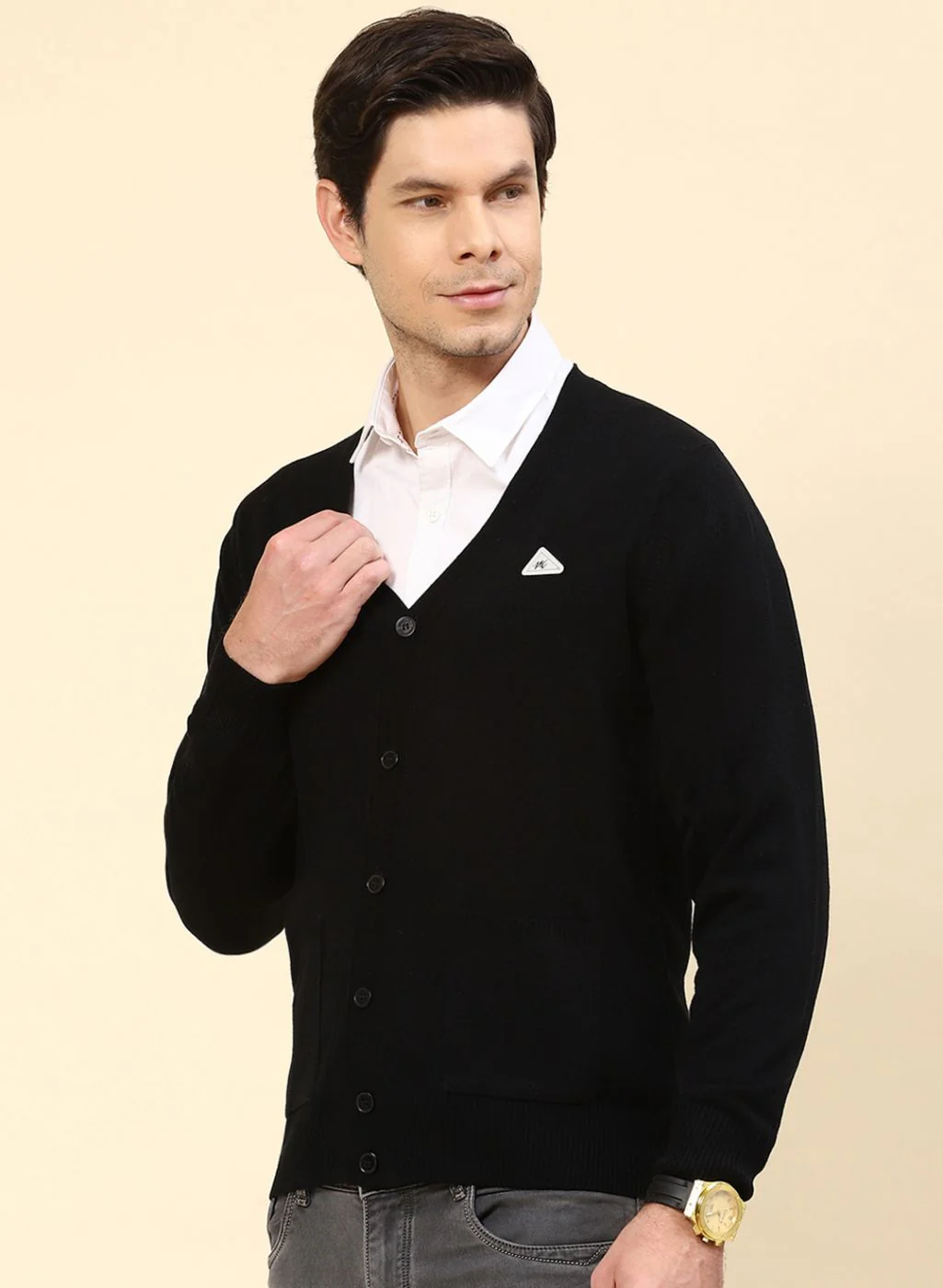 Men Black Solid Wool blend Cardigan - Image 3