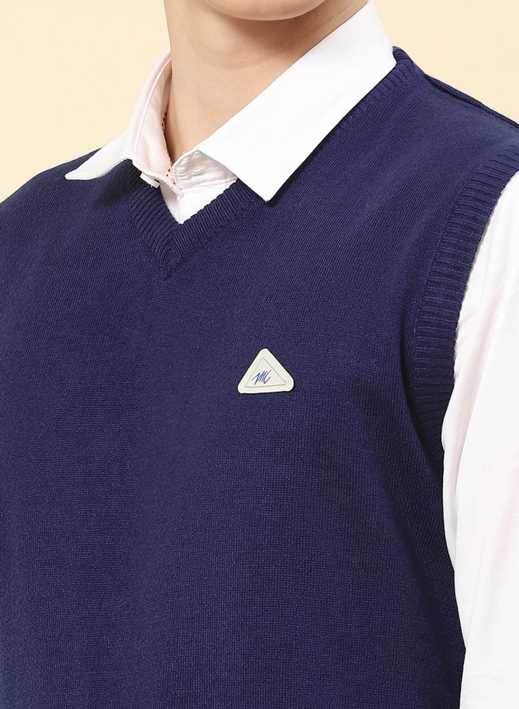 Men Blue Solid Blend wool Sweater - Image 6
