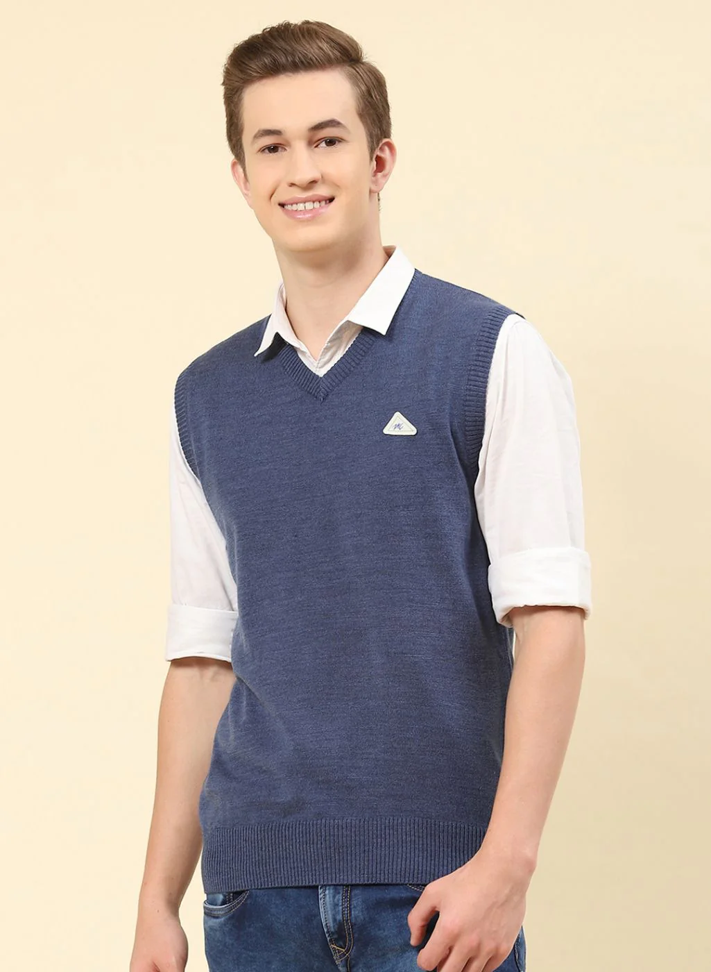 Men Blue Solid Blend wool Sweater - Image 2