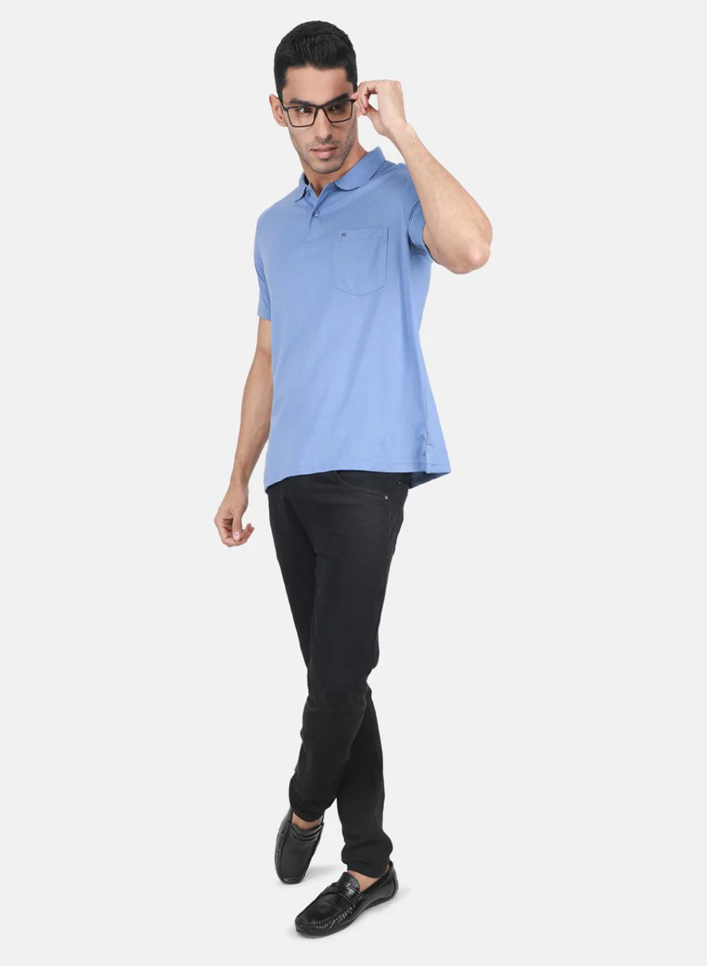 Men Blue Solid T-Shirt - Image 4