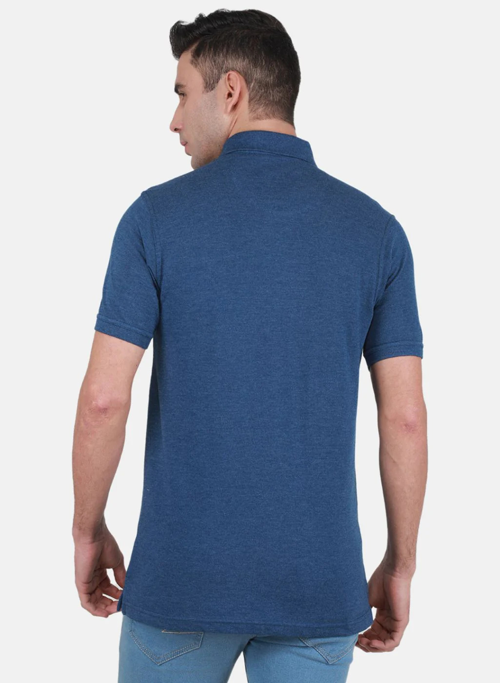 Men Blue Solid T-Shirt - Image 3