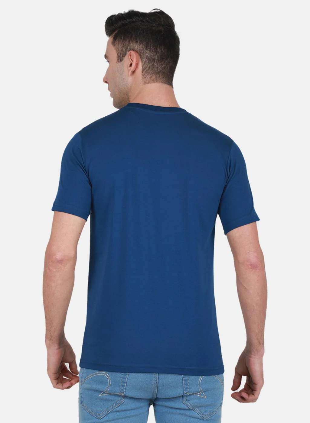 Men Blue Solid T-Shirt - Image 3
