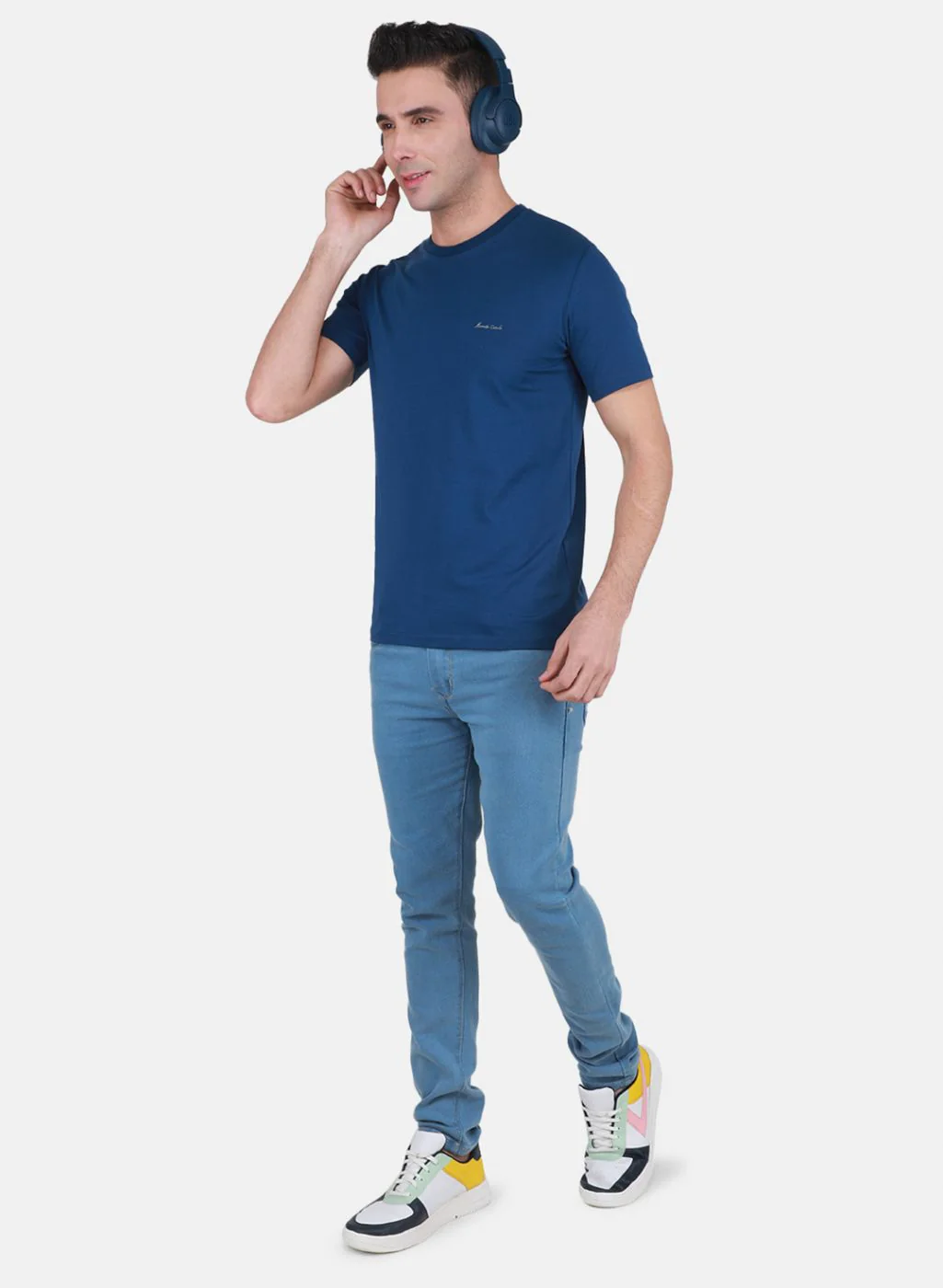 Men Blue Solid T-Shirt - Image 4
