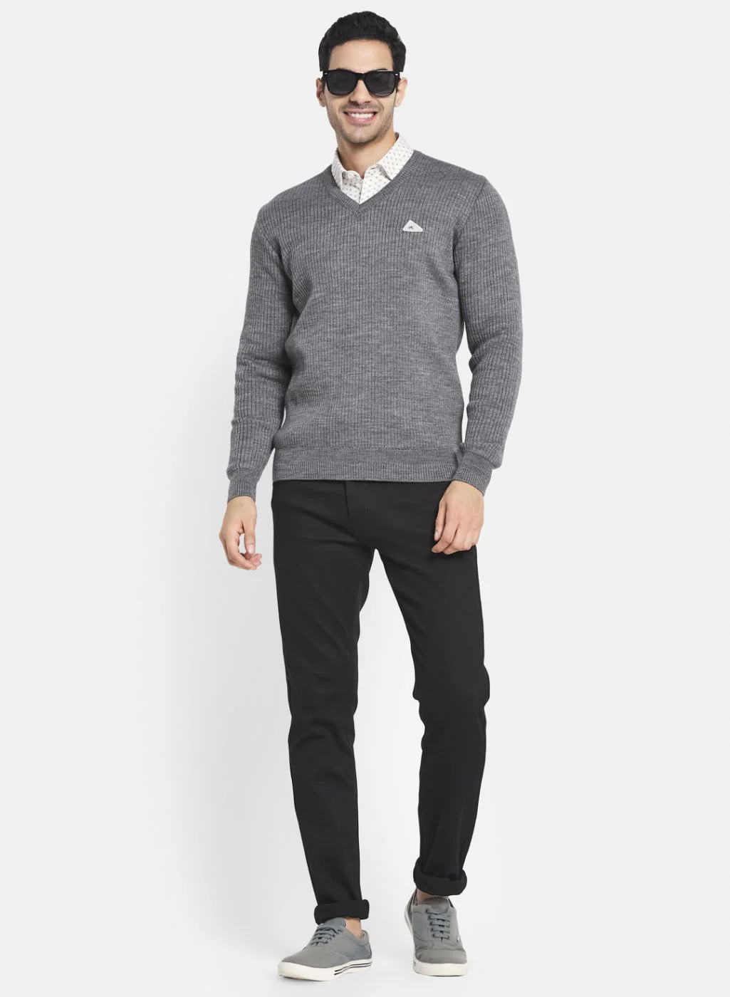 Men Brown Solid Sweater - Image 4
