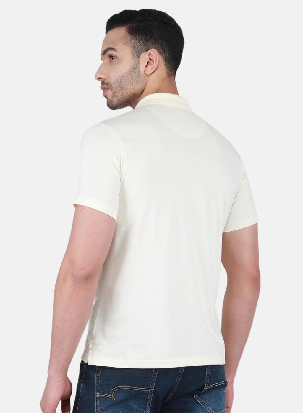 Men Cream Solid T-Shirt - Image 3
