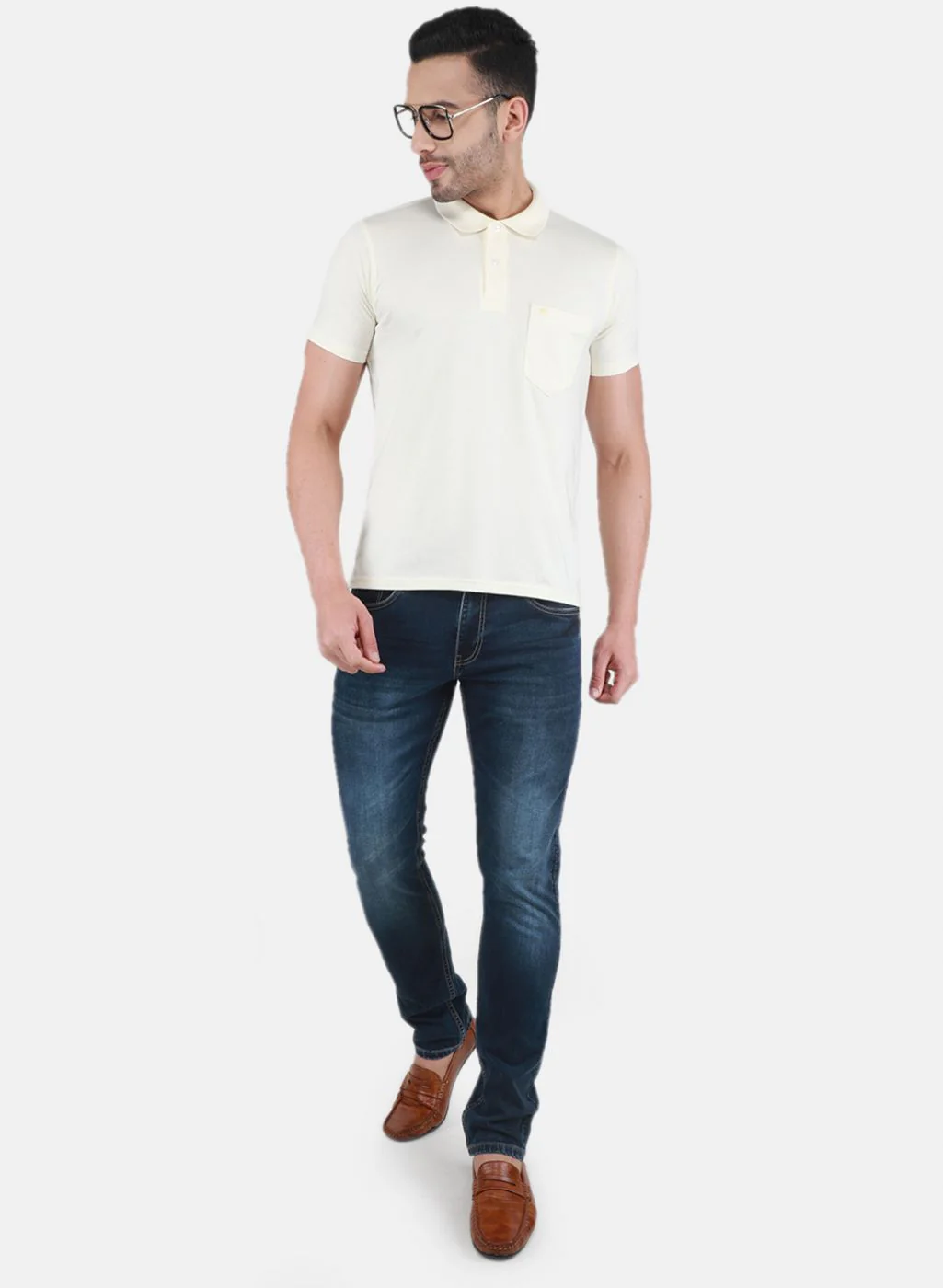Men Cream Solid T-Shirt - Image 4