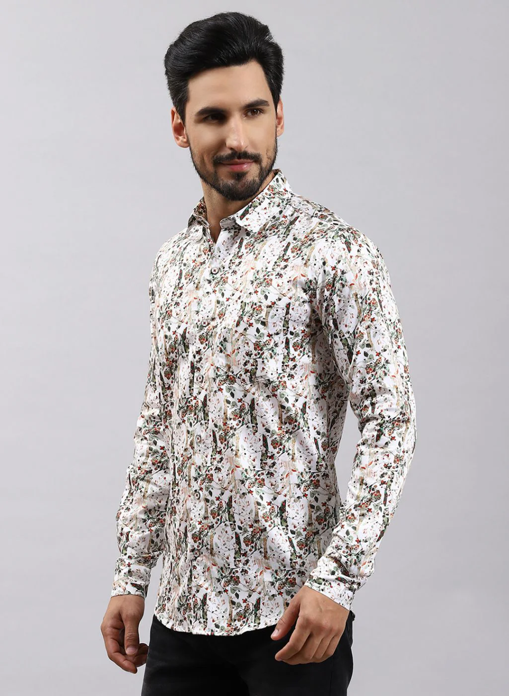 Men Green Printed Pure Cotton Shirt - Image 3