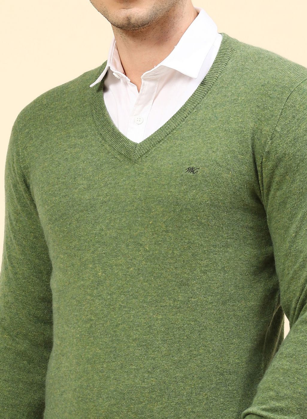 Men Green Solid Lamb wool Pullover - Image 6