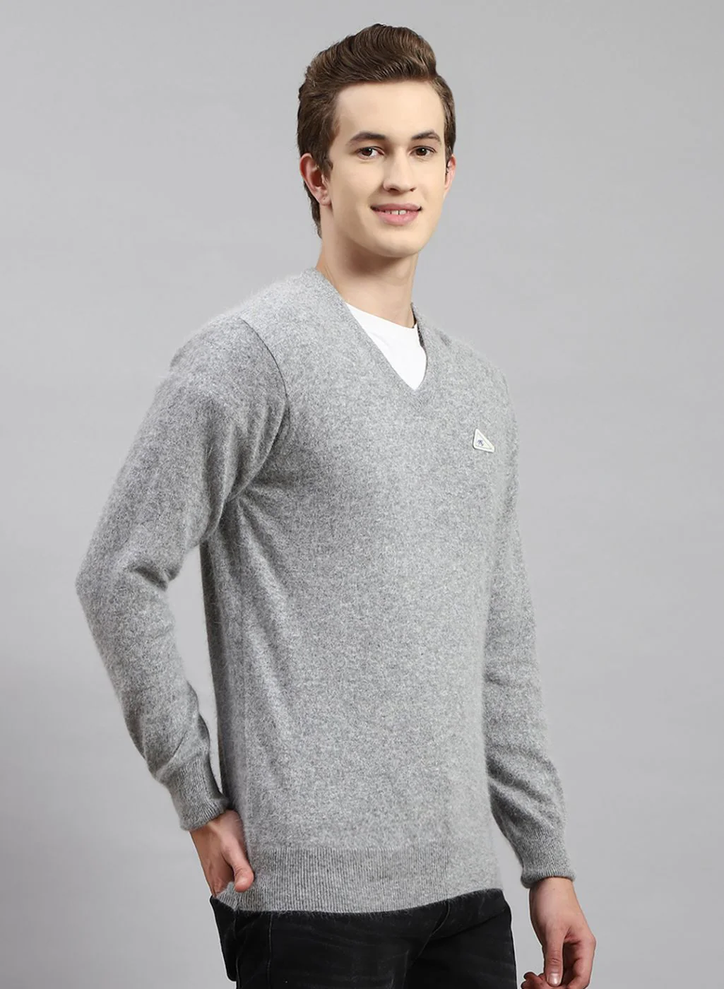 Men Grey Solid Angoora Pullover - Image 4