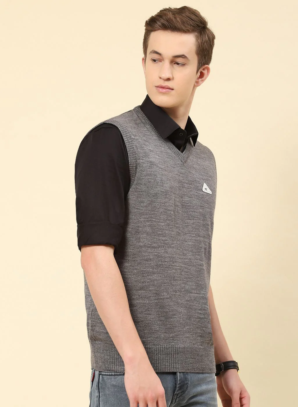 Men Grey Solid Blend wool Sweater - Image 4