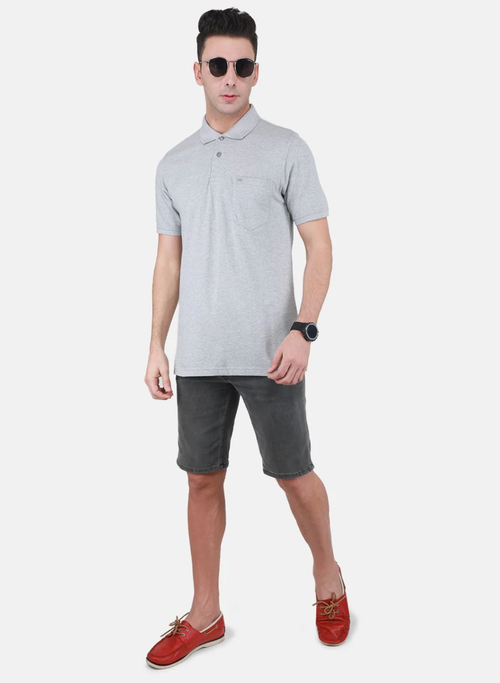 Men Grey Solid T-Shirt - Image 4