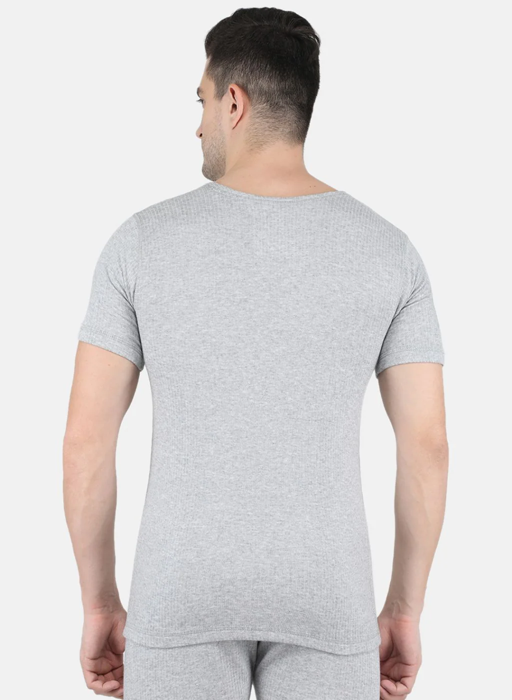 Men Grey Solid Thermal Vest - Image 3