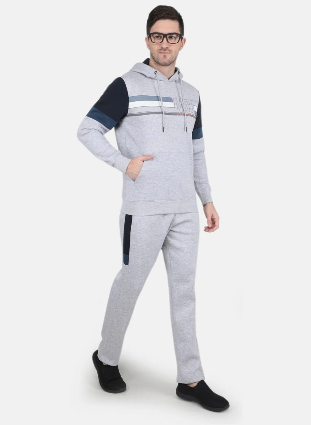 Men Grey Solid Tracksuit - Image 4