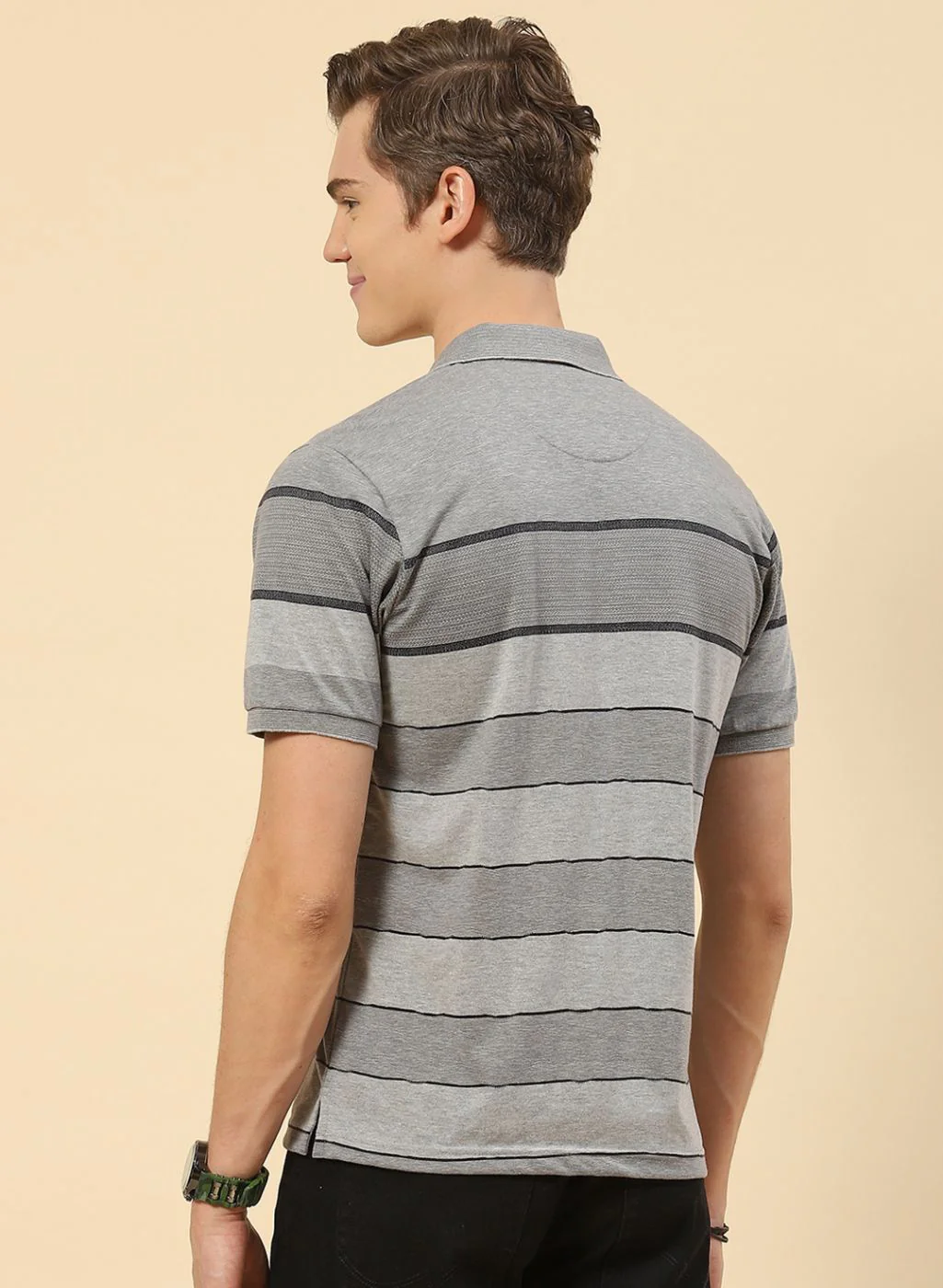 Men Grey Stripe T-Shirt - Image 4