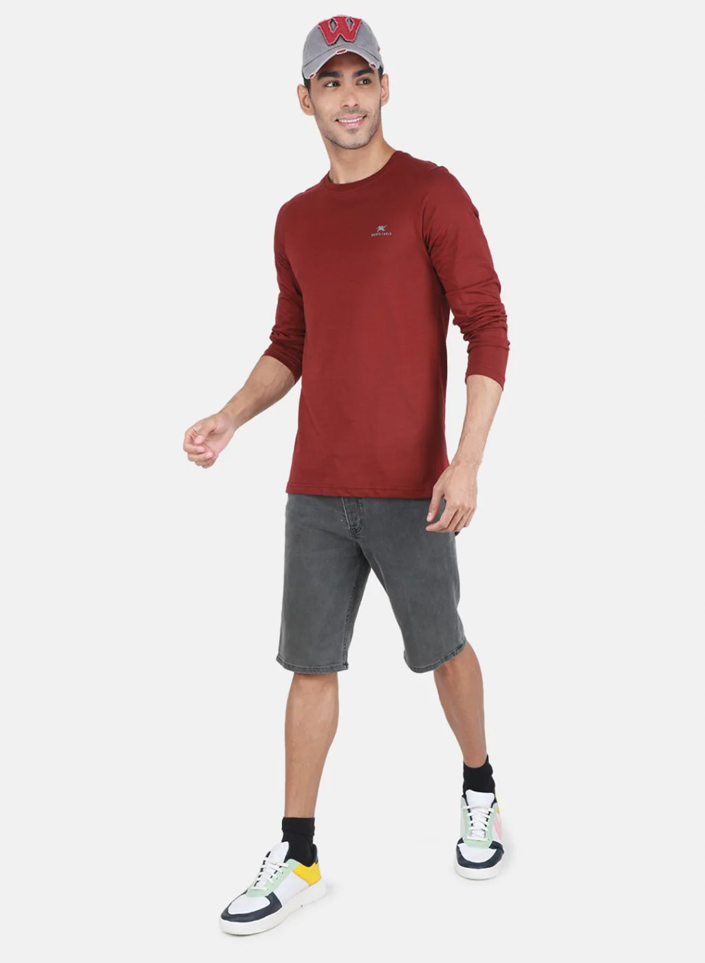 Men Maroon & Black Solid T-Shirt - Image 5