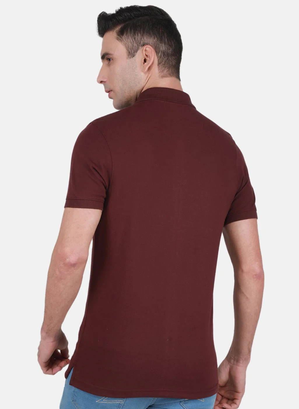 Men Maroon Solid T-Shirt - Image 3