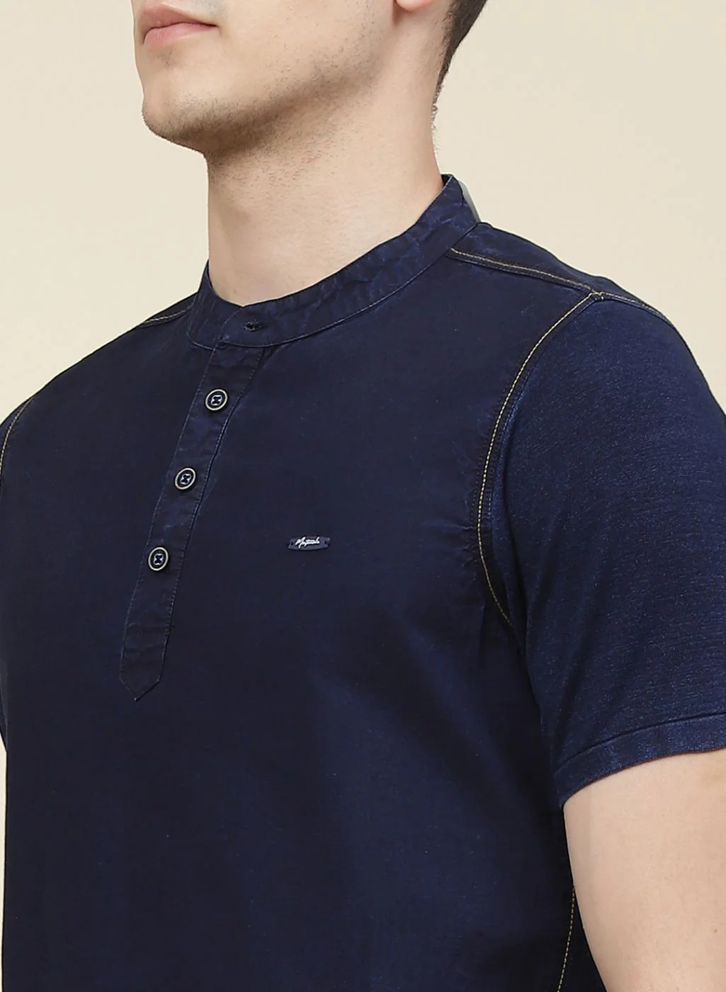 Men NAvy Blue Solid T-Shirt - Image 6
