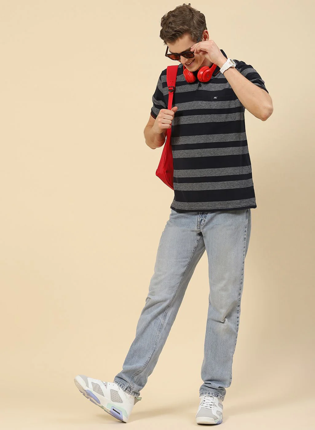 Men NAvy Blue Stripe T-Shirt - Image 5