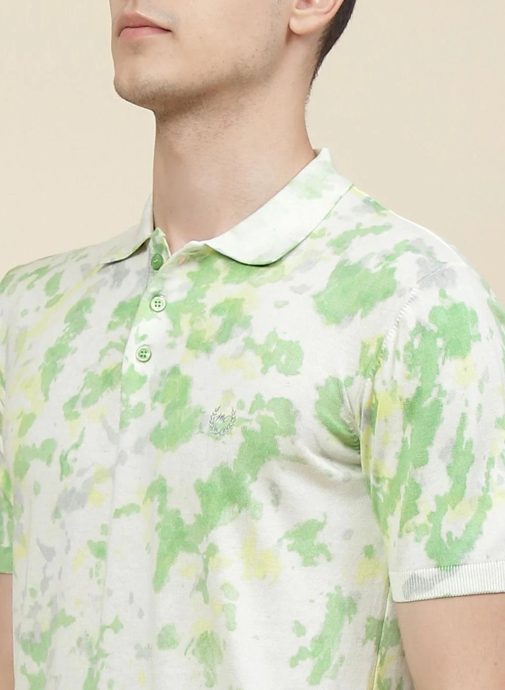 Men Off White Self Design T-Shirt - Image 6