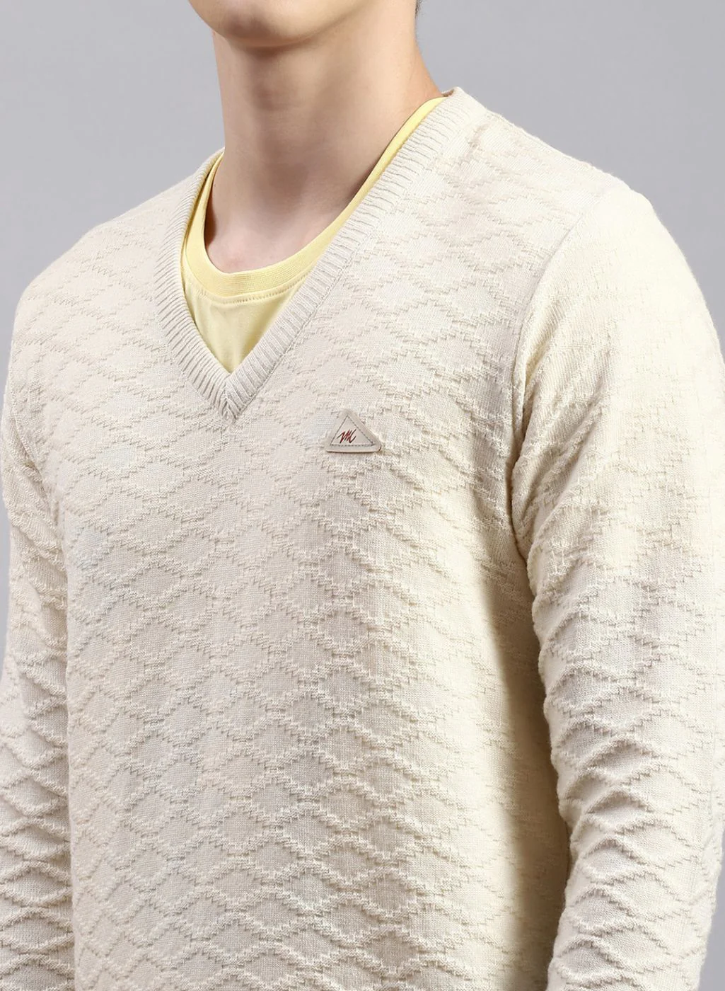 Men Off White Self Design Wool blend Pullover - Image 6