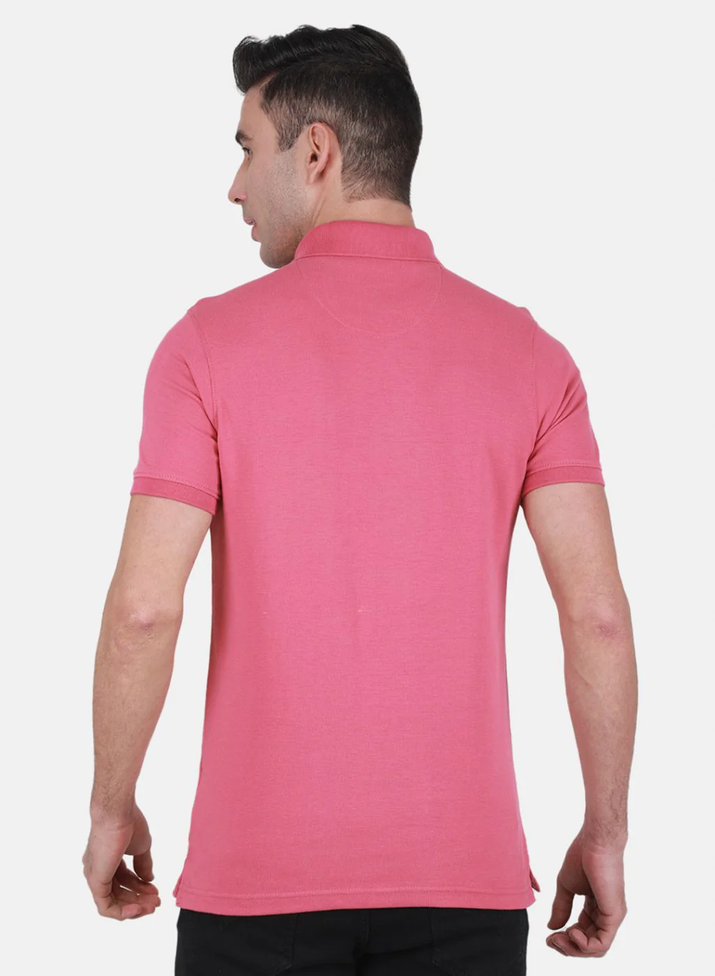 Men Pink Solid T-Shirt - Image 3