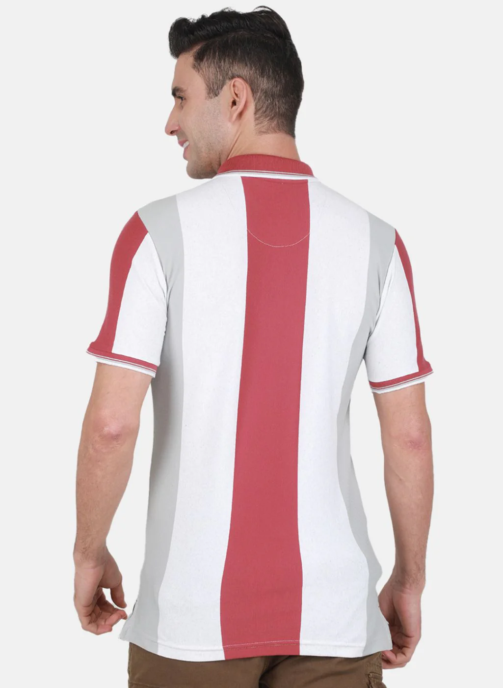 Men Red Jaquard T-Shirt - Image 3