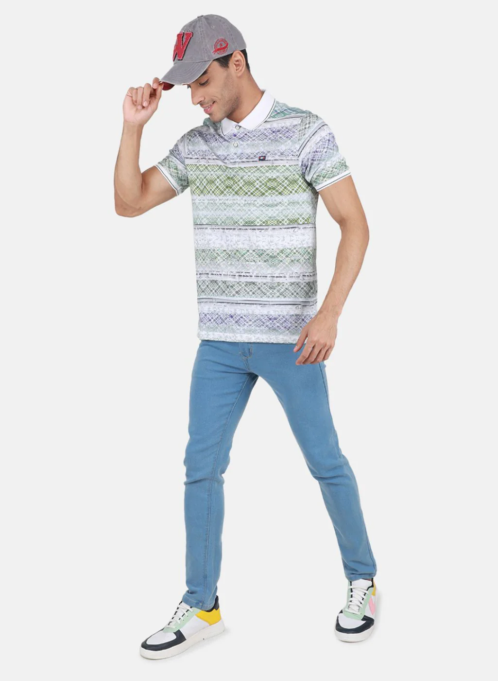 Men White & Blue Printed T-Shirt - Image 4