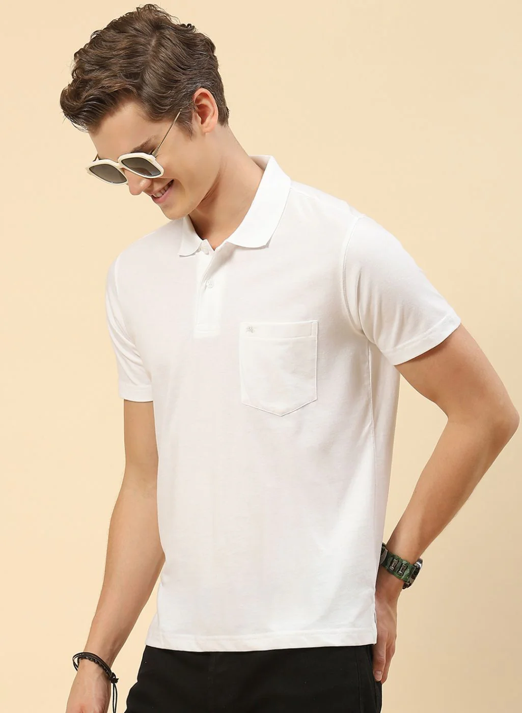 Men White Plain T-Shirt - Image 3