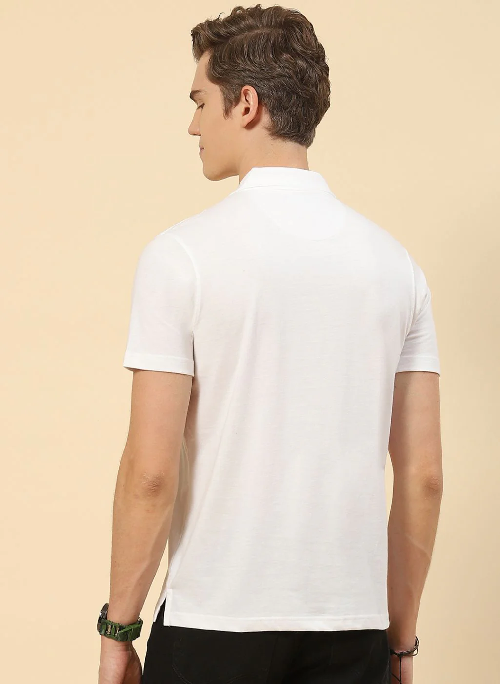 Men White Plain T-Shirt - Image 5