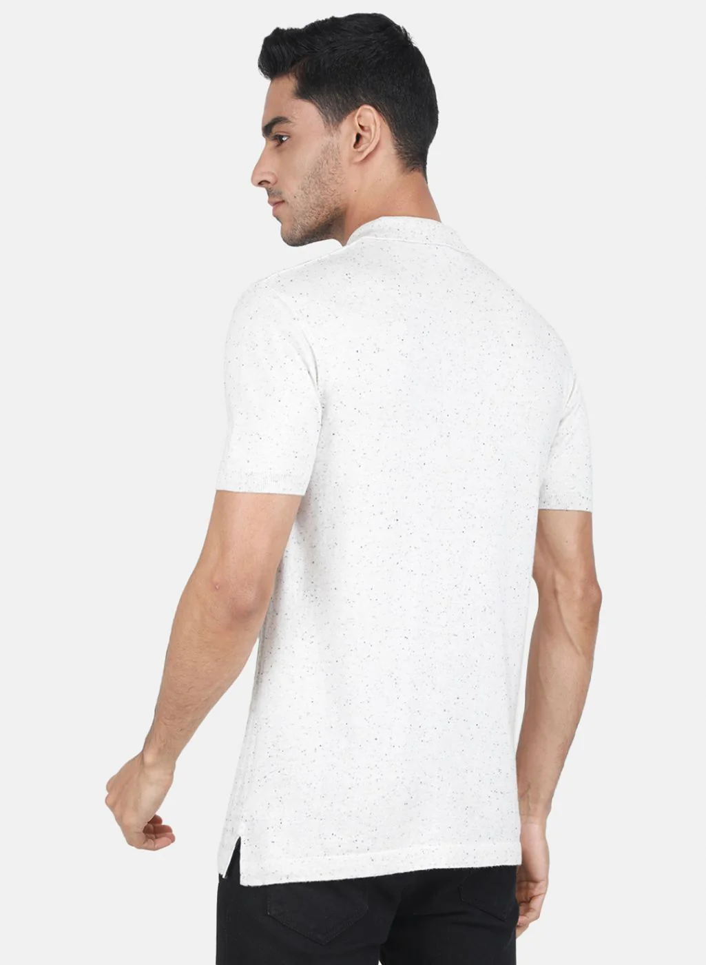 Men White Solid T-Shirt - Image 3