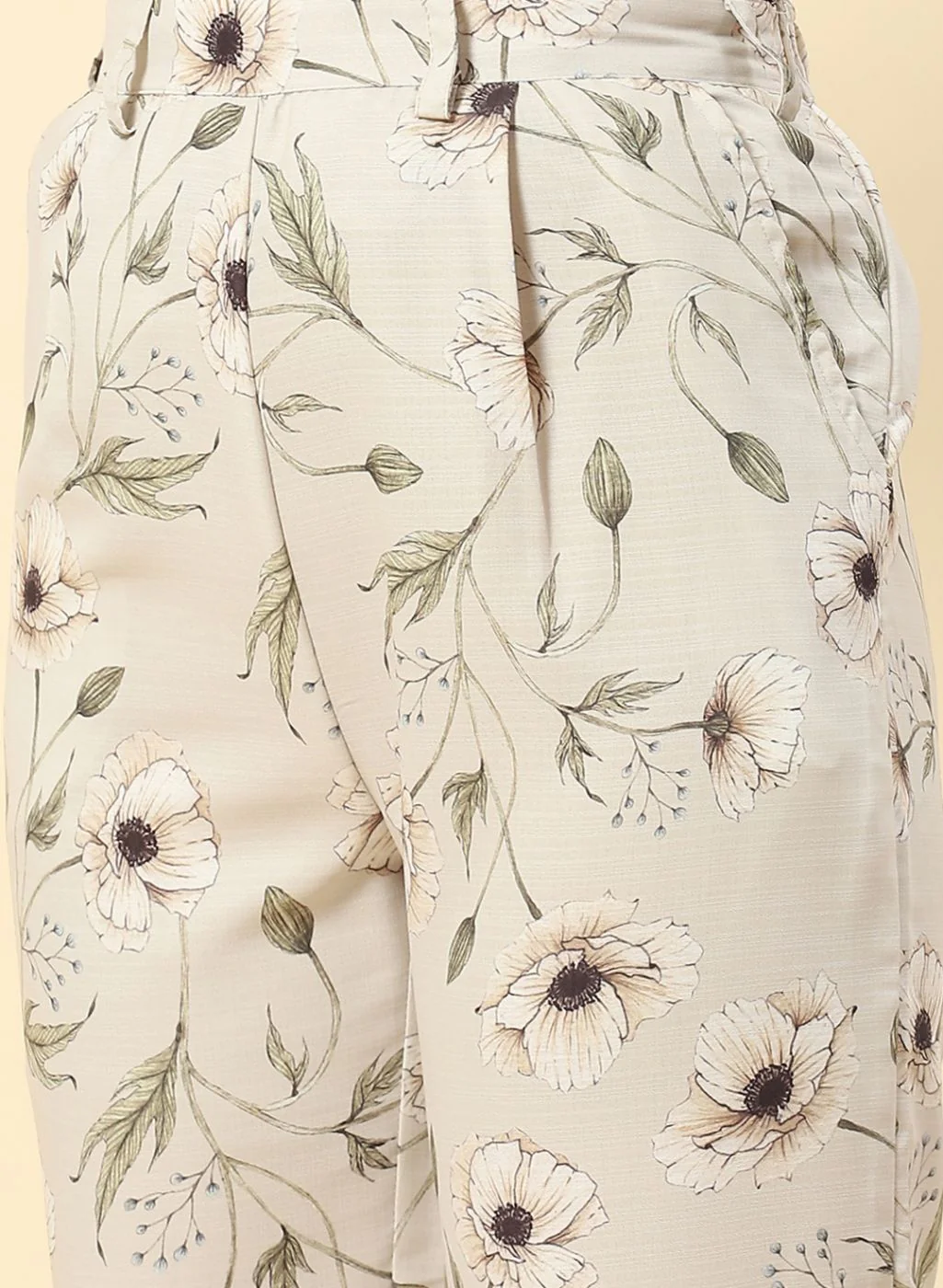 Women Beige Printed CoordiNAte Set - Image 7