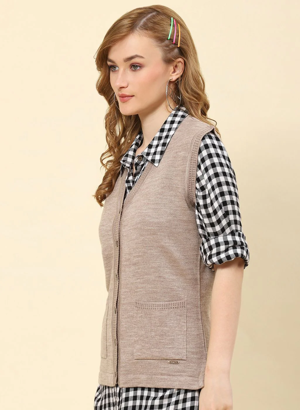 Women Beige Solid Blend wool Cardigan - Image 3